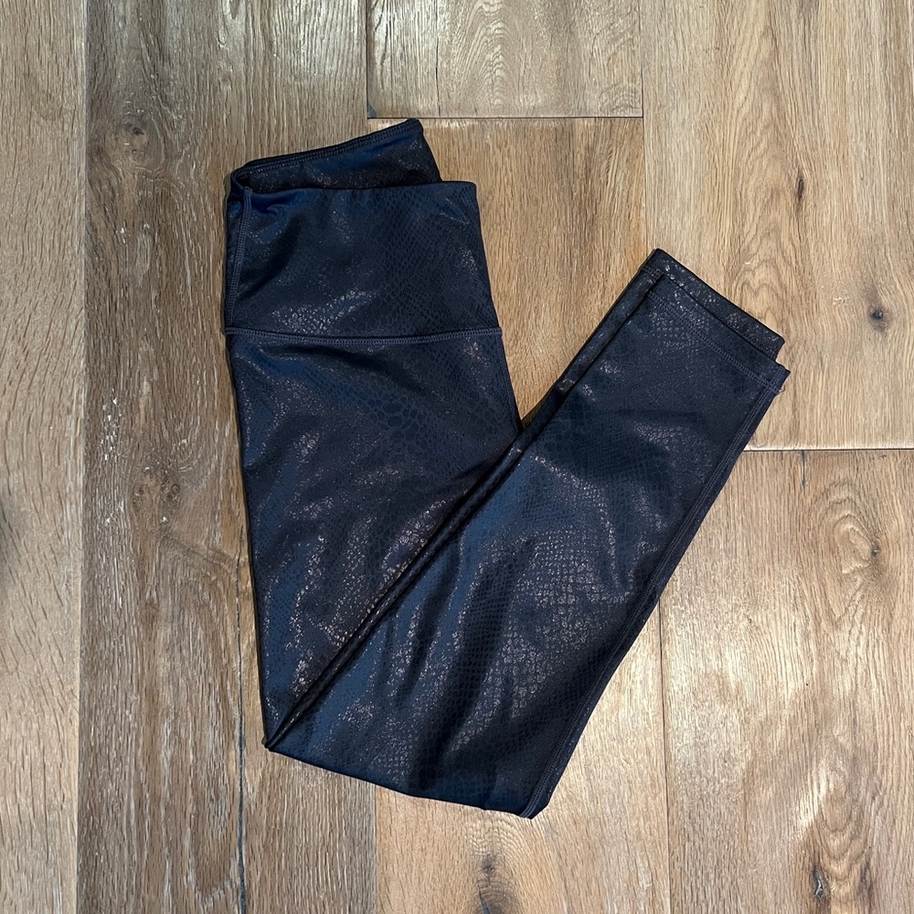 Zella High Rise Leggings Dark Gray Cheeta Embossed Print NEW